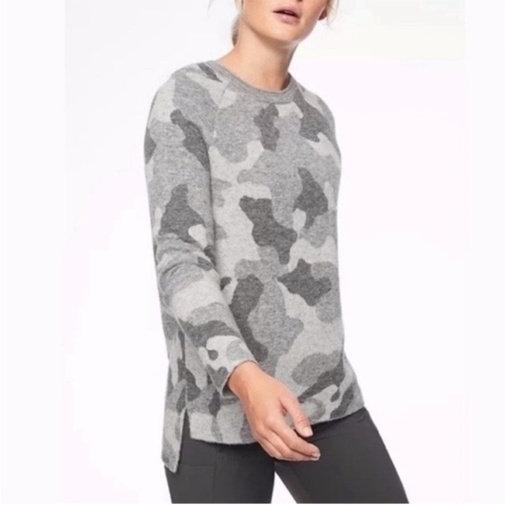 Athleta Undercover Camo Sweater Alpaca Merino Wool Crew Neck Tunic Knit Sz XS